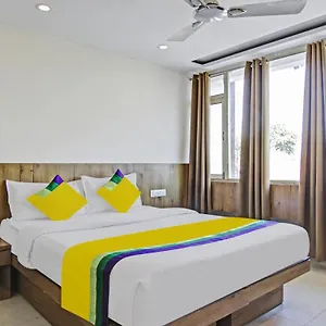 https://oyo-19805-hotel-o3.shimlahotels.net